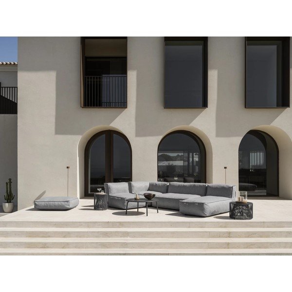 Светлосива градинска табуретка Grow – Blomus-image-1