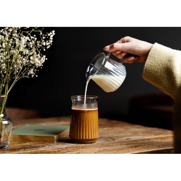 Стъклени чаши в комплект 2 бр. 400 ml Mia – Vialli Design-image-1