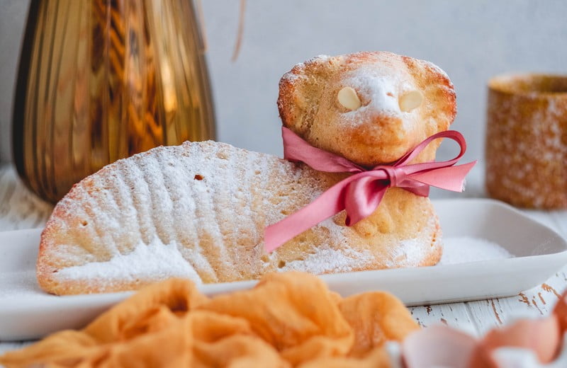 Великденски сладкиш с извара във формата на агне: Рецепта и съвети за лесно приготвяне