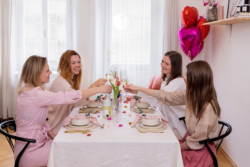 Вдъхновение: Свети Валентин, Трапезария