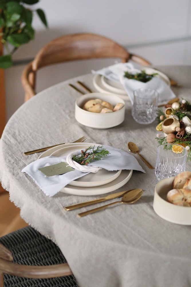 Вдъхновение: Коледа, Трапезария