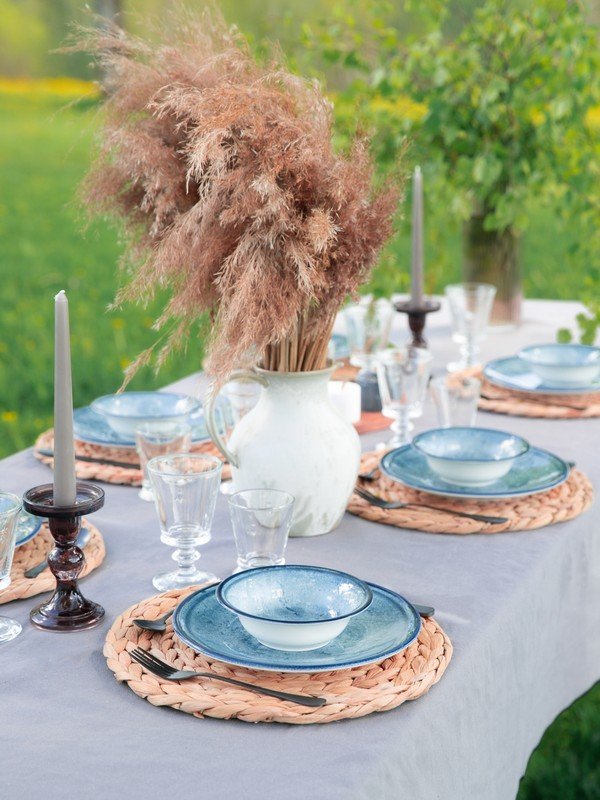 Вдъхновение: Трапезария, Градина