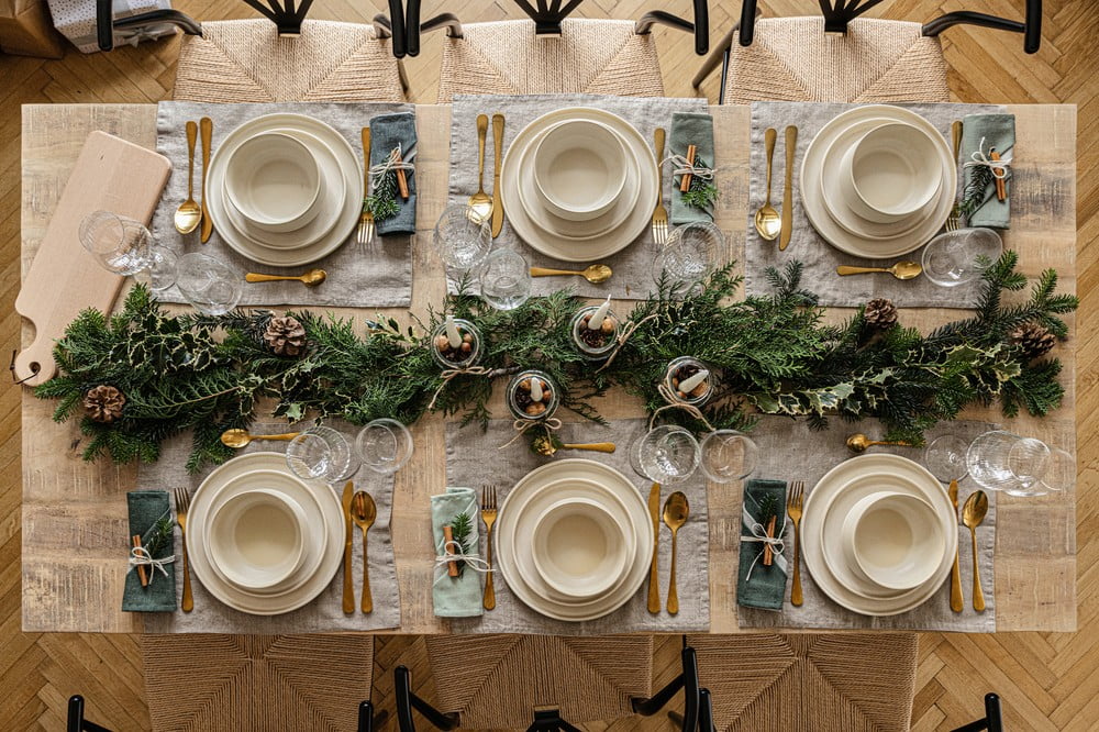 Вдъхновение: Коледа, Трапезария