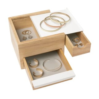 Дървена кутия за бижута