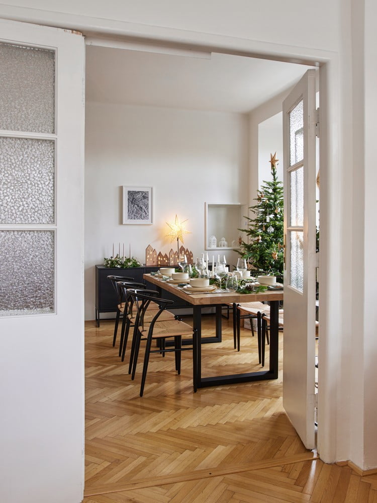 Вдъхновение: Коледа, Трапезария