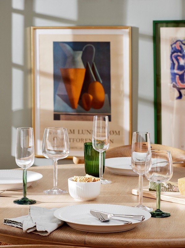 Вдъхновение: Кухня и трапезария, Трапезария