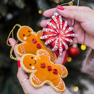 Други украшения за елхата