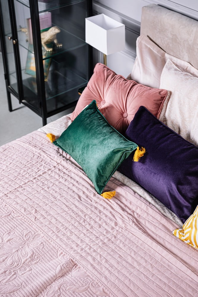 Вдъхновение: Glamour стил, Спалня